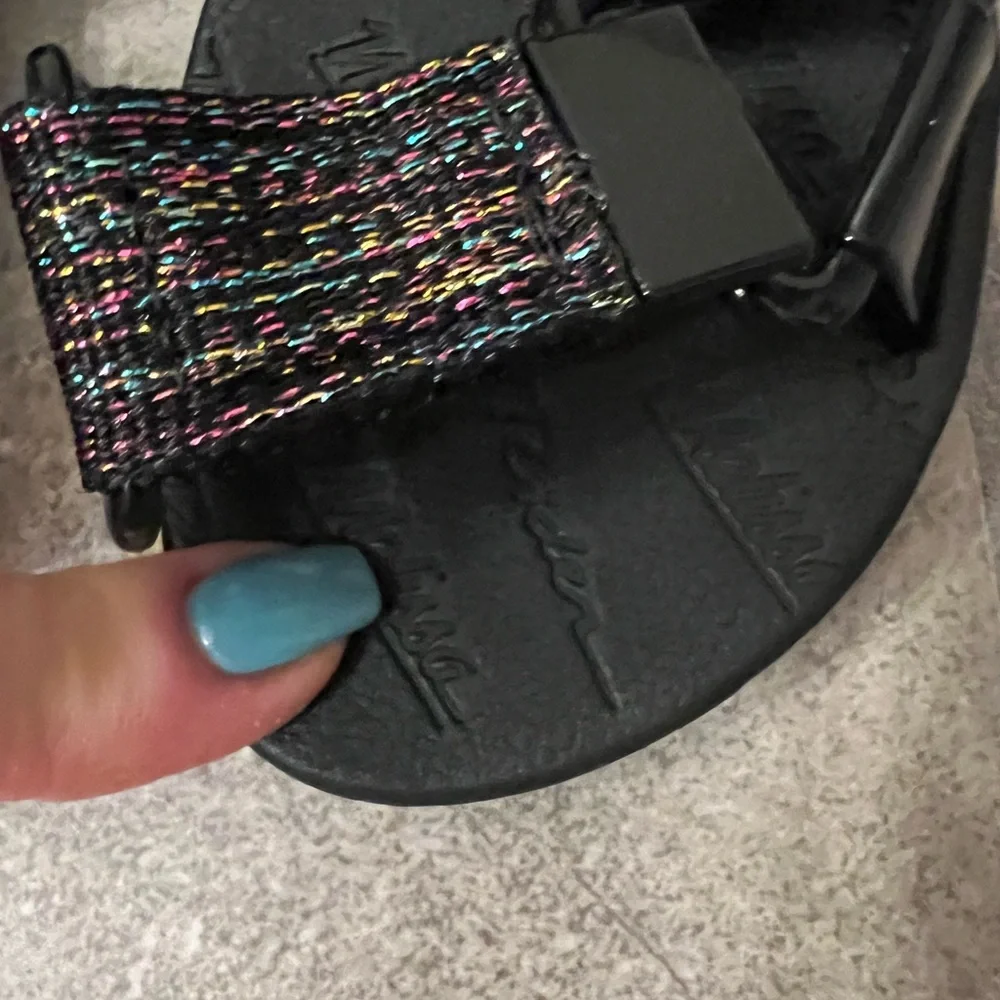 Mini Melissa Sandals - Picture 9 of 11